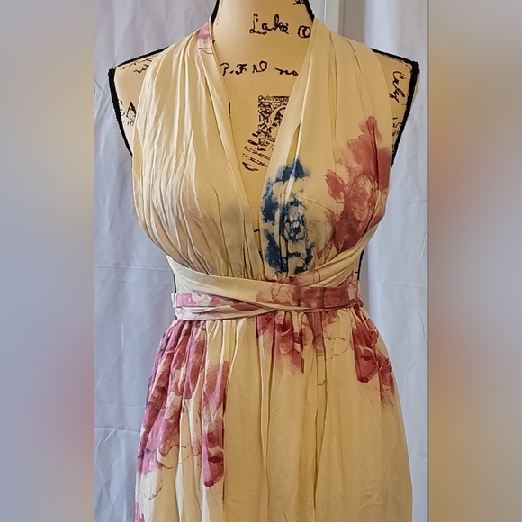 𝑺𝒊𝒎𝒑𝒍𝒆𝒆 𝑨𝒑𝒑𝒂𝒓𝒆𝒍 𝑩𝒐𝑯𝒐 𝑩𝒂𝒄𝒌𝒍𝒆𝒔𝒔 𝑺𝒑𝒍𝒊𝒕 𝑫𝒓𝒆𝒔𝒔 - Picture 4 of 16